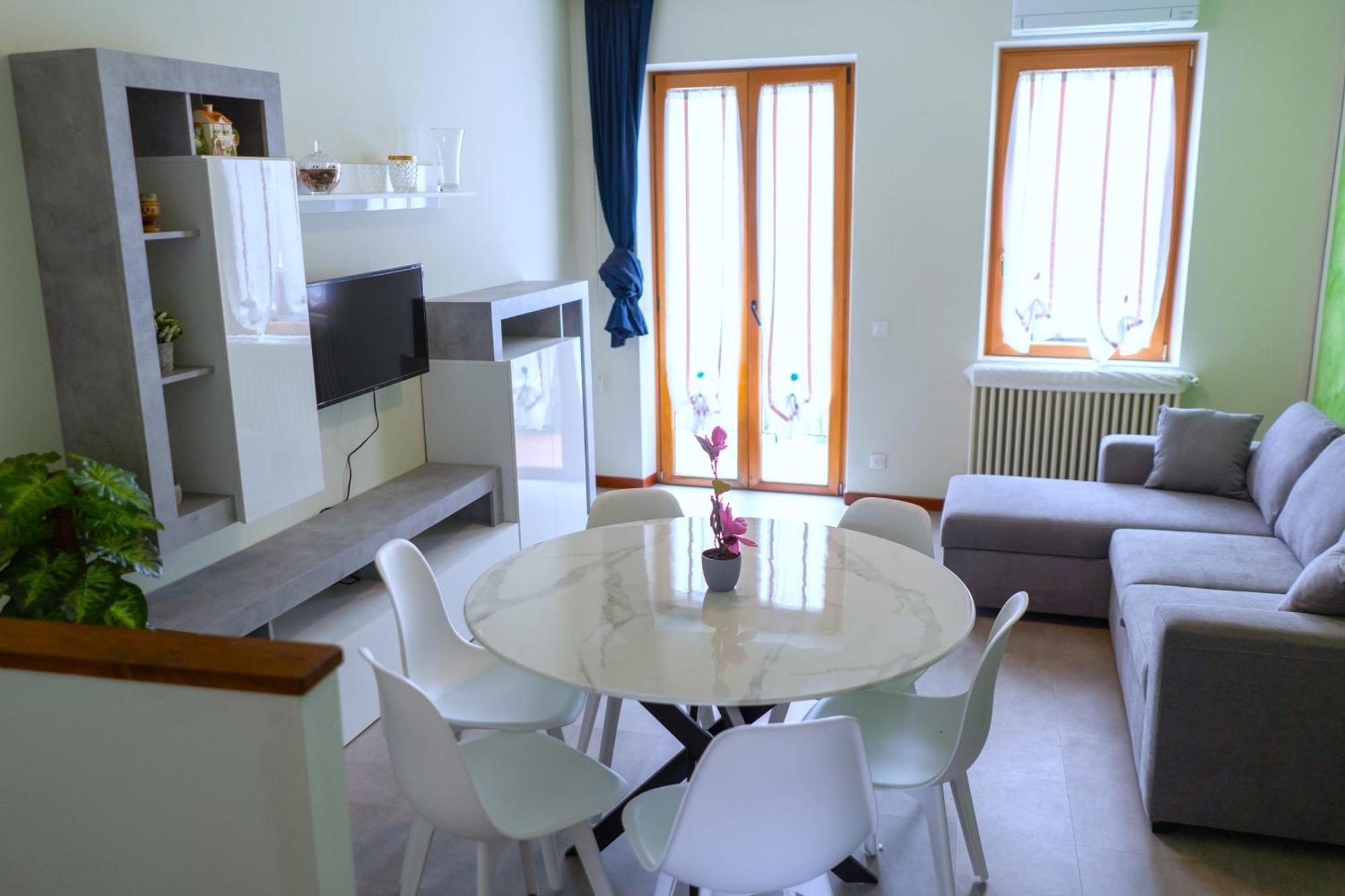 Terrazza Di Luisa Parking Wifi Vista Lago Carate Urio Екстериор снимка